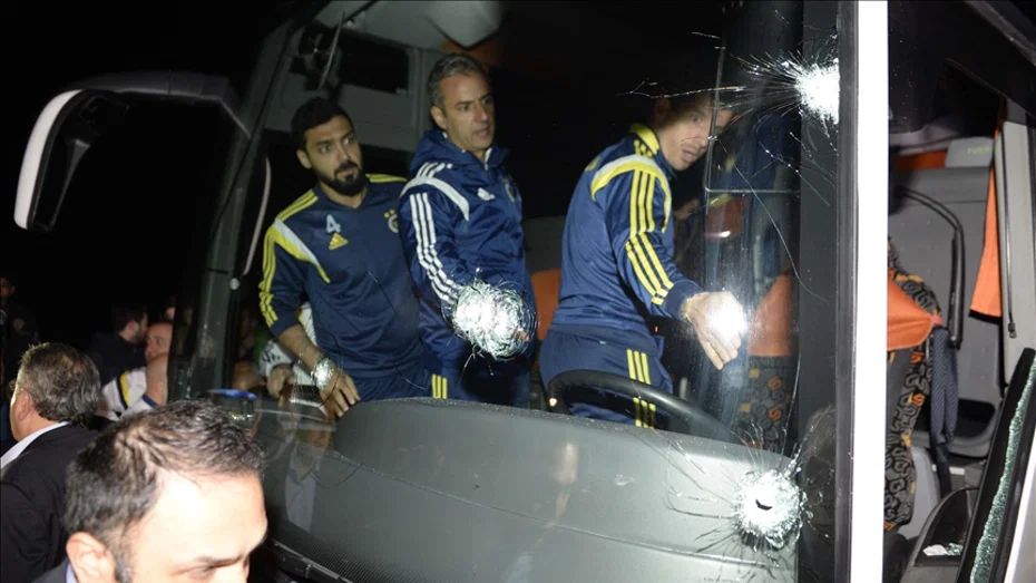 Fenerbahçe otobüsüne yapılan saldırı dosyasında 5 kişi gözaltına alındı