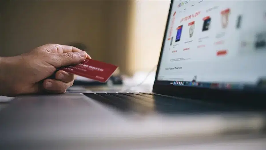 Online Alışverişte Sahte Yorumlara Karşı Sert Adımlar Atıldı