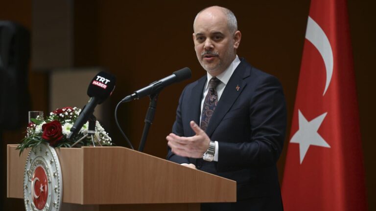 “Terörün bittiği bir Suriye için çalışacağız”