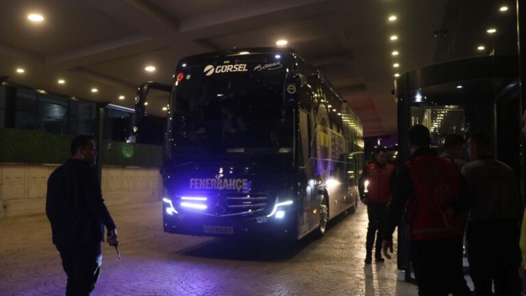 Fenerbahçe yönetimine Gaziantep’te protesto – Futbol Haberleri