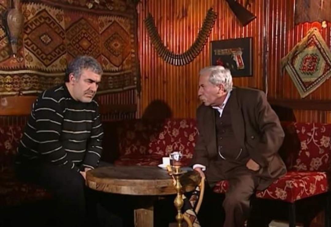 Fenerbahce Jhon Duran duyurdu! Paylaşılan fotoğrafta bulunan Emmi Deta, sosyal medyada birçok kez paylaşıldı ... 3