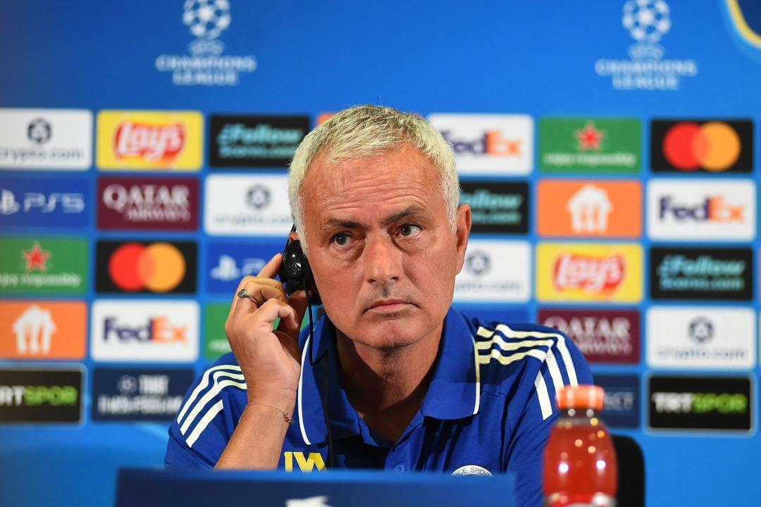 Oyunun sonunda Jose Mourinho'nun sürpriz tanımı! 