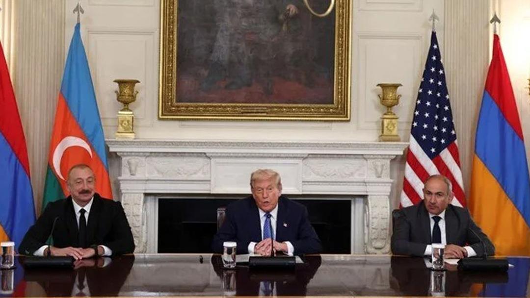 Amerika Birleşik Devletleri Başkanı Trump, Rusya Cumhurbaşkanı Putin 15 Ağustos'ta toplanacak: Trump çok popüler bir yerde olacağını, yer duyurulduğunu söyledi! 1