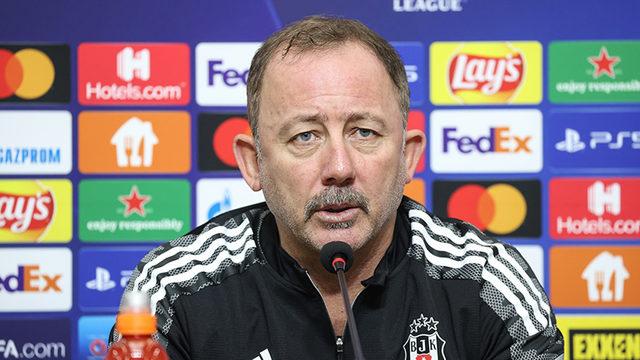 Sergen Yalçın, o oyuncuları kadrodan çıkardı! Beşiktaş’ta beklenmedik ayrılıklar yaşandı.