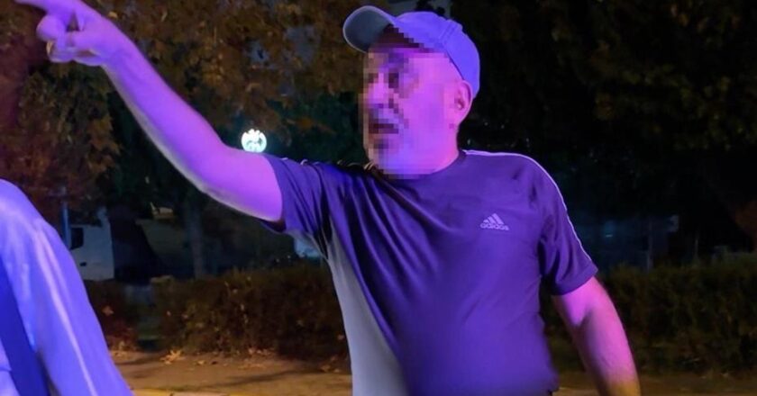 Alkollü sürücü, polise hakaretten gözaltına alındı